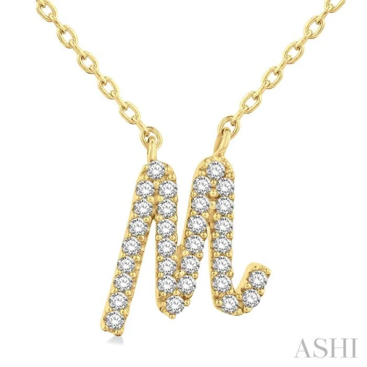 1/10 Ctw Initial 'M' Calligraphy Round Cut Diamond Fashion Pendant With Chain in 14K Yellow Gold