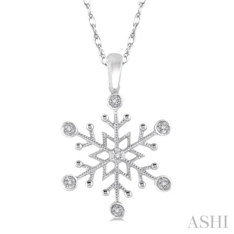 1/50 Ctw Snowflake Motif Round Cut Diamond Pendant With Link Chain in 10K White Gold