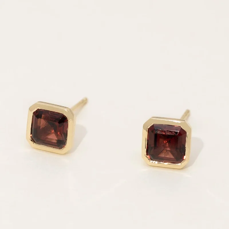 Asscher Cut Garnet Bezel Stud Earrings in 14kt Yellow Gold